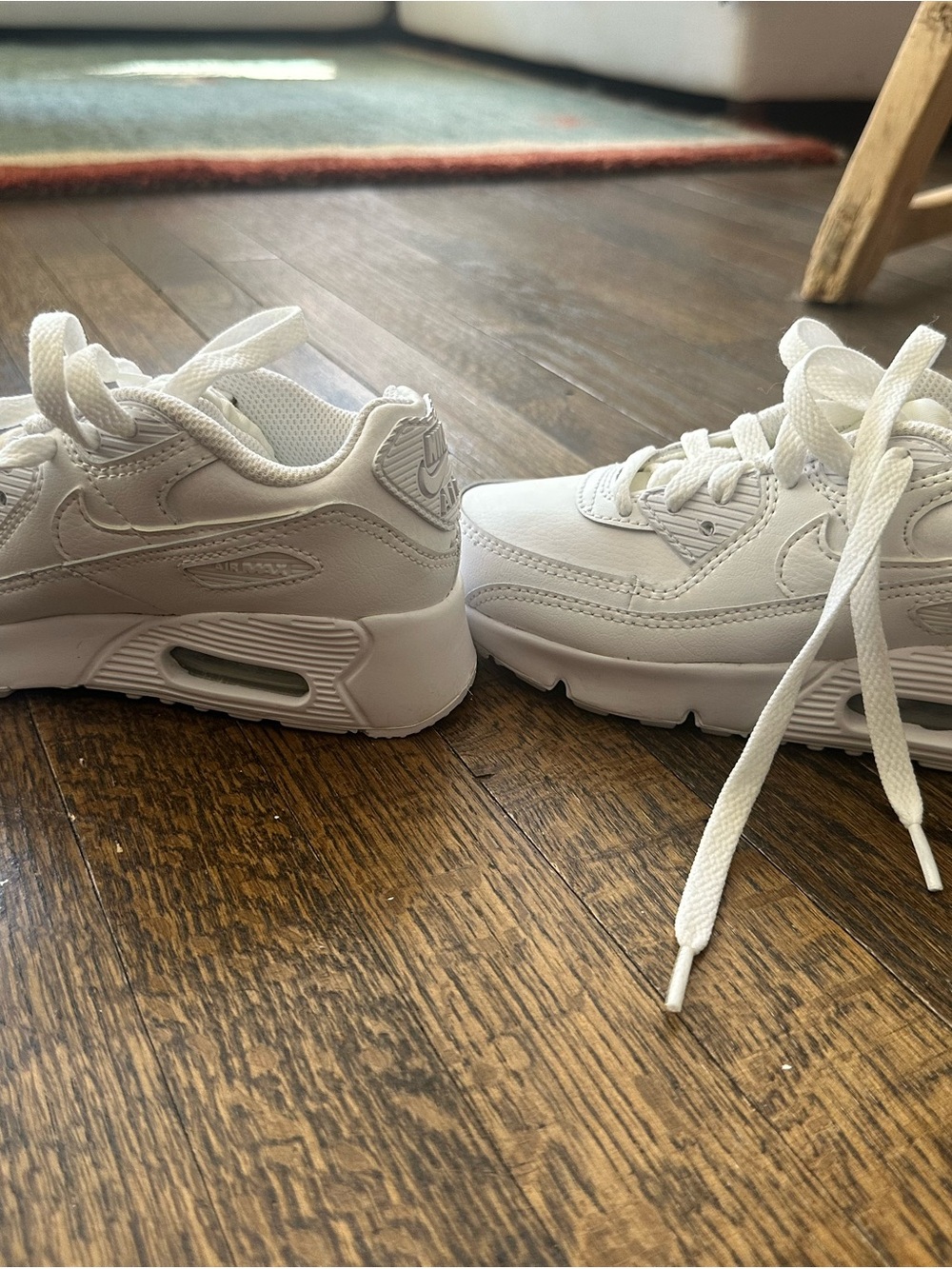 Nike Air Kids White Low-Top Sneakers